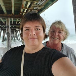 Meet your Posher, Elise